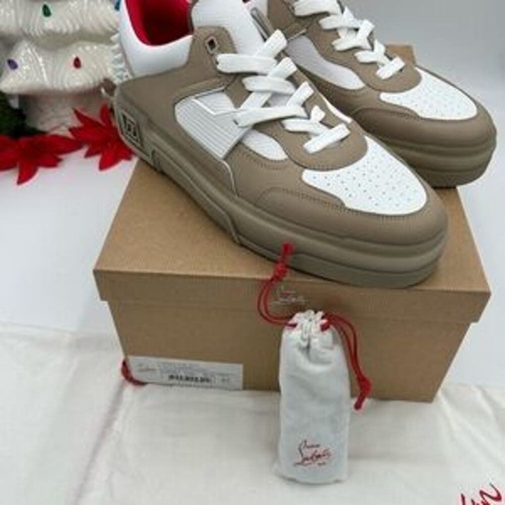 SOLD Christian Louboutin Astroloubi low top sneakers Leather trimmed size 45 - Picture 10 of 12